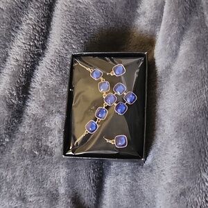 Necklace and earrings set